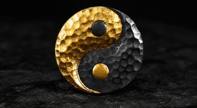 What Do Yin Yang Earrings Mean? History, Context & Modern Style