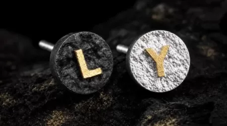 What Does Initial Jewelry Mean? History and Personal Symbols