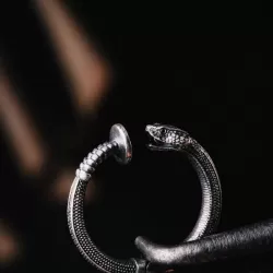 Rattlesnake Ear Cuff - 925 Sterling Silver & Black Zircon