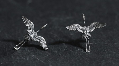 Crane Earrings Meaning: Chinese & Japanese Art Context